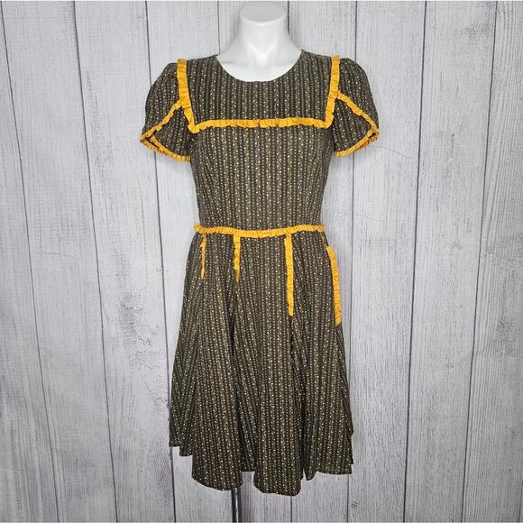 VTG Handmade Floral Striped Square Dancing Dress with Yellow Ruffle Trim - Picture 2 of 7
